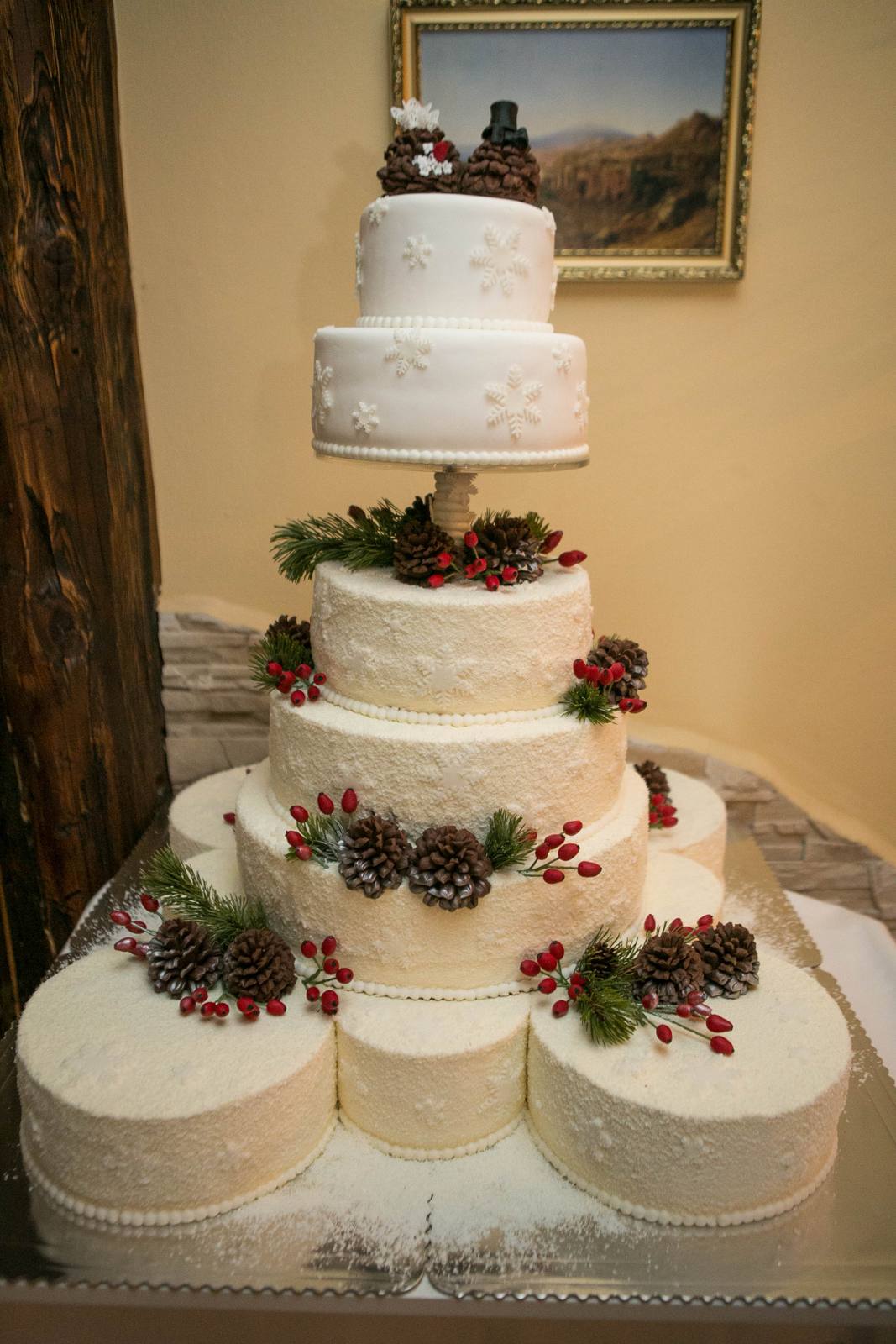Veľká svadobná torta GAaRONA